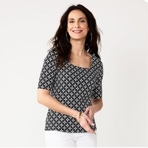Croft & Barrow Black and White Geo Tile Pattern Women's Top